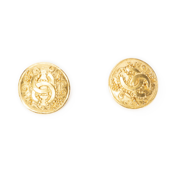 Chanel CC Round Clip On Earrings - Picture 1 of 6